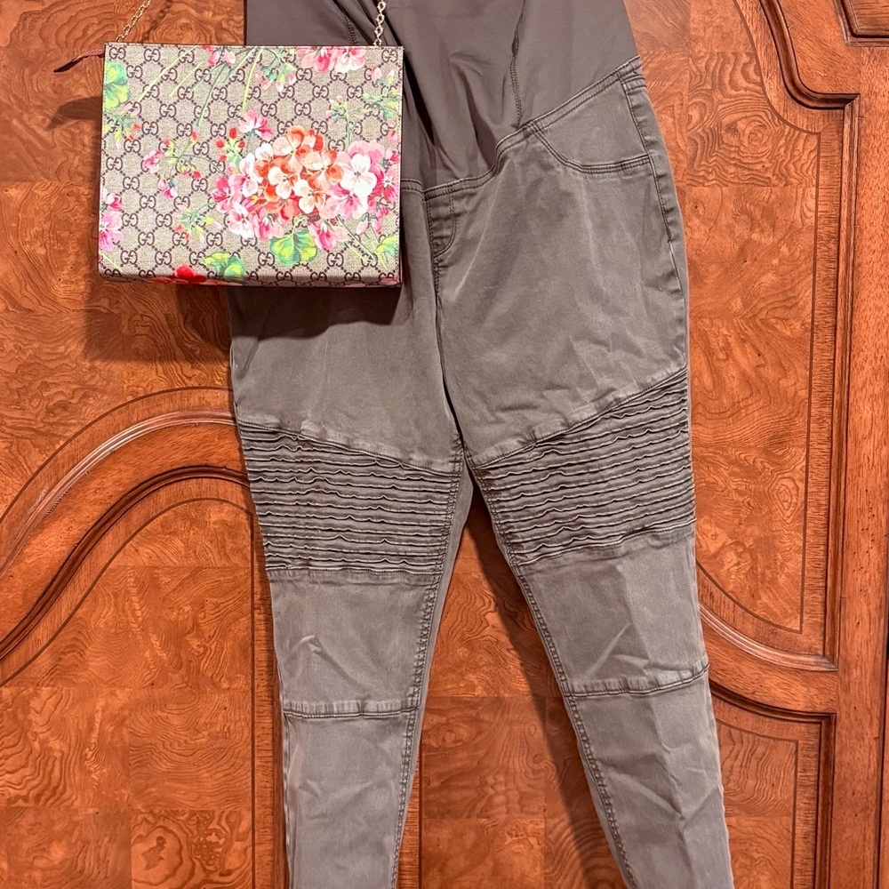 Skinny pants with textured leg design, color dark green, size 8 (maternity)